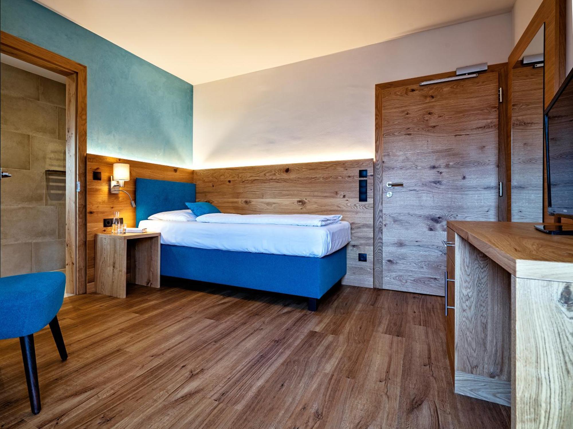 Stadthotel Eggerbraeu Imst Room photo