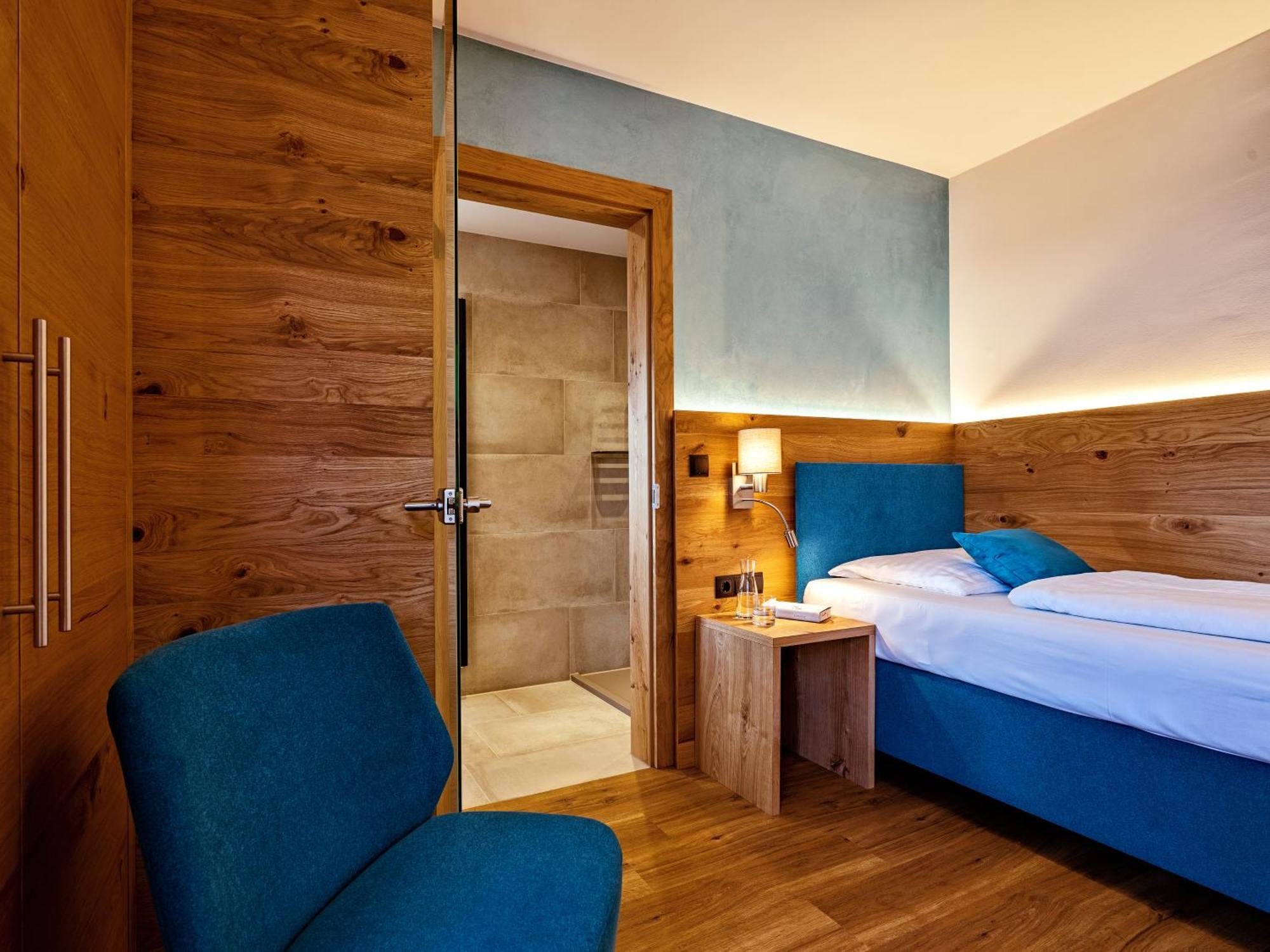 Stadthotel Eggerbraeu Imst Exterior photo